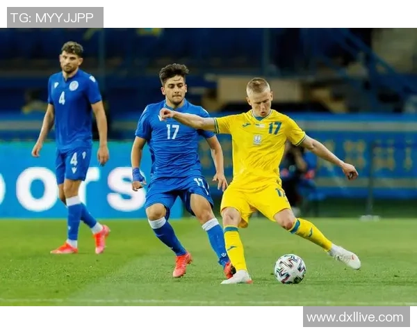 乌克兰传奇足球球星的辉煌历程与世界足坛不朽影响 乌克兰传奇足球球星的辉煌历程与世界足坛不朽影响