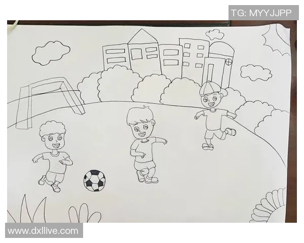 手把手教你如何绘制以球星为主题的精彩足球绘画作品 手把手教你如何绘制以球星为主题的精彩足球绘画作品