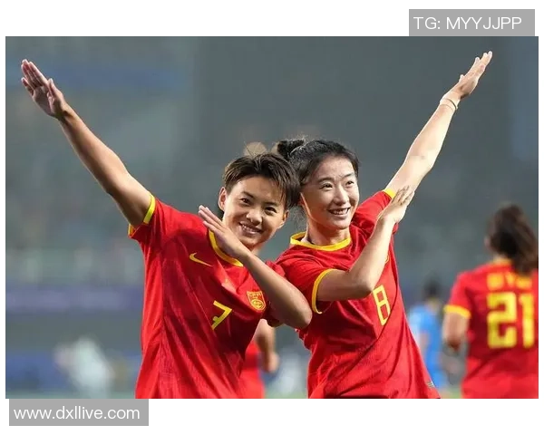 中国女足明星球员风采解析从王霜到李影的奋斗与荣耀